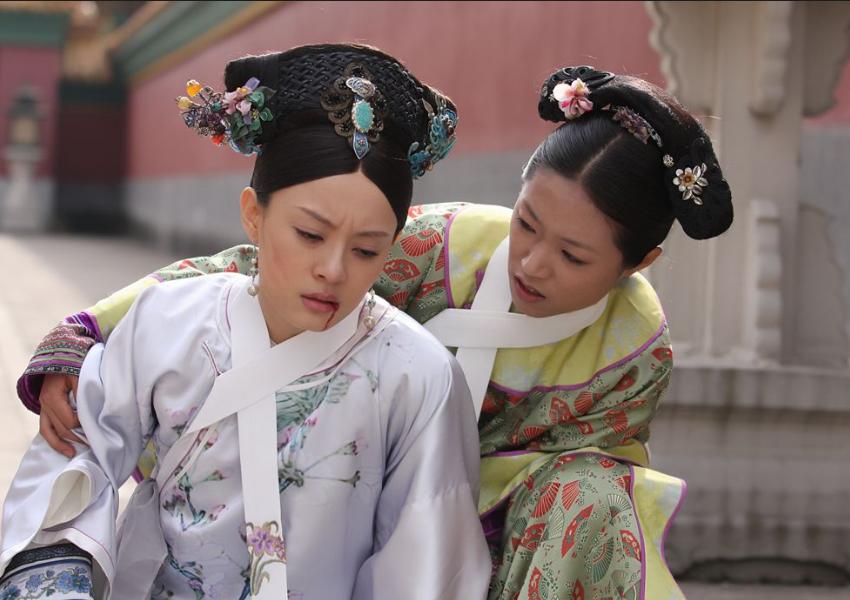 甄嬛流产的真实原因,甄嬛荡秋千历史真实画面
