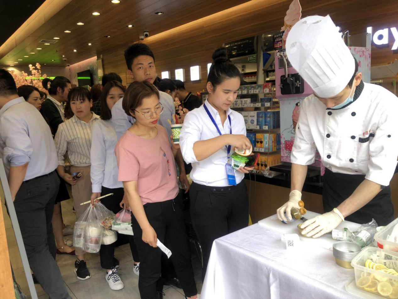 红鼎豆捞尚萃泛悦城店,红鼎豆捞武汉天地壹方