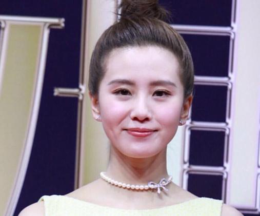 很爱笑怎么改善法令纹,爱笑的女孩子果然法令纹比较深