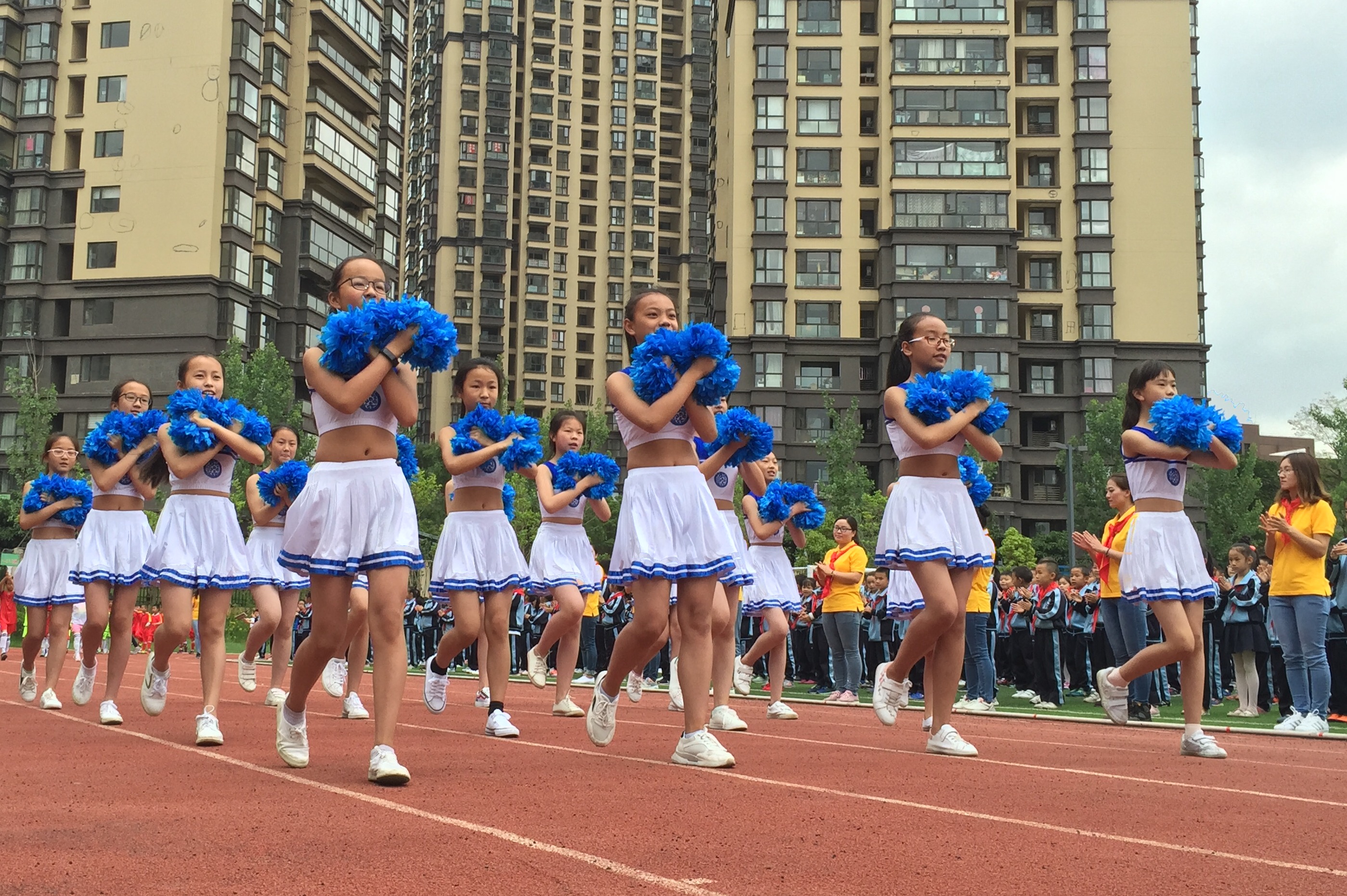 云波小学足球俱乐部,云波小学篮球