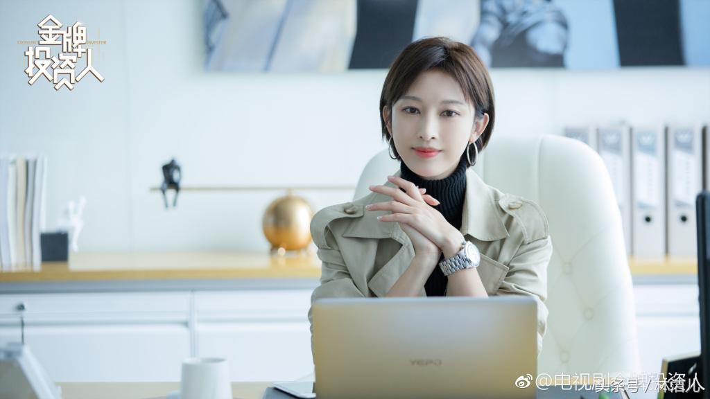 穿旗袍最风情万种,穿旗袍俏皮妩媚又复古灵动