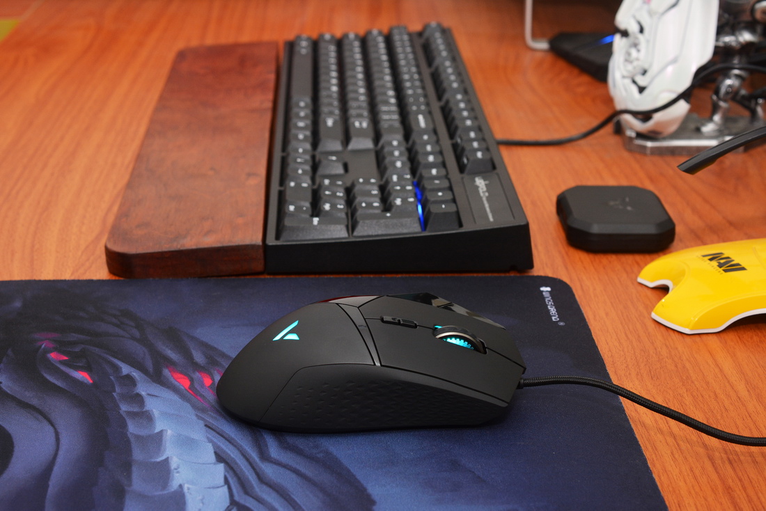 雷柏vt300g鼠标测评,阴阳轮