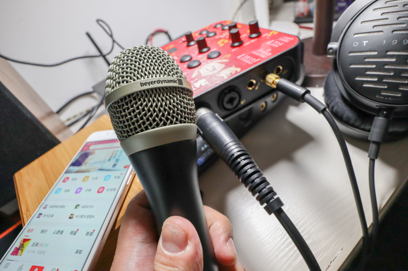 哪种话筒适合k歌,推荐一款家用k歌话筒