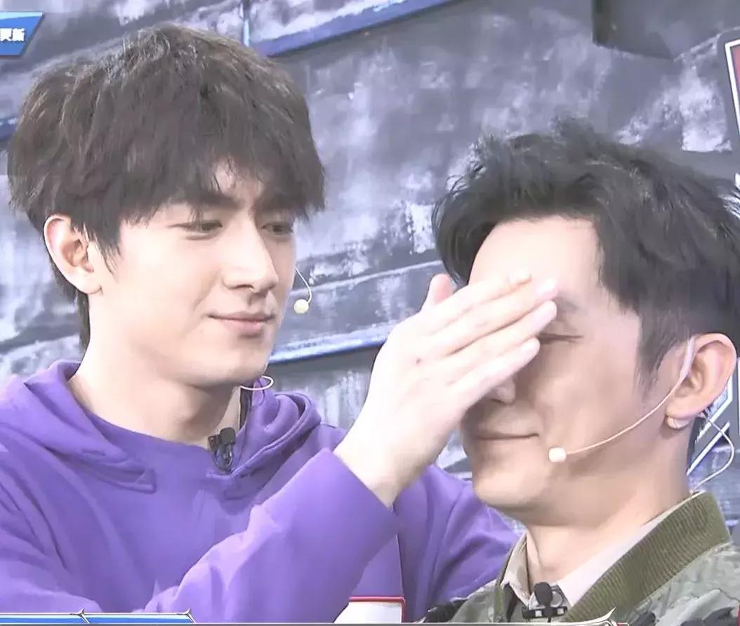 林更新为陈赫借肩,林更新跟李晨