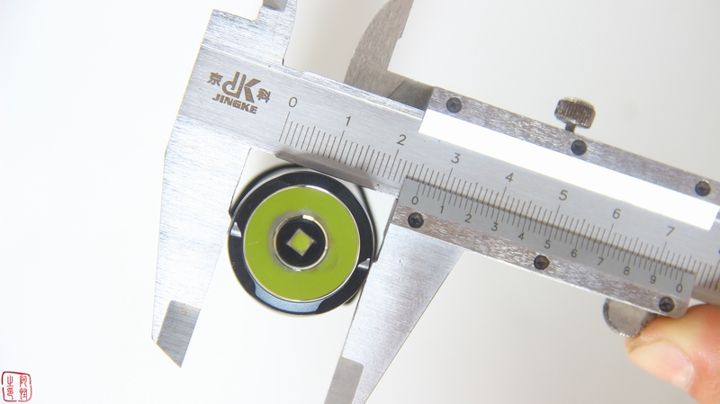 全能小怪-NITECOREMT21C使用体验