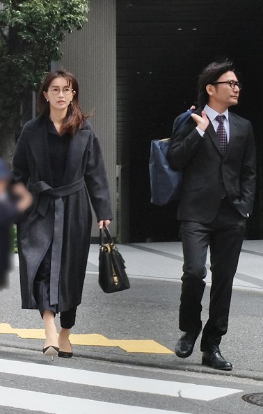 日本的女明星嫁给中国人,结过三次婚的日本女艺人