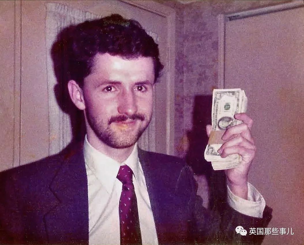 靠赌马赚了10亿美金，这个人最近终于浮出了水面……