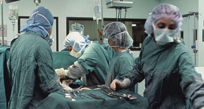 肋骨缺失引起的胸廓畸形怎么办,肋骨缺失和骨折的区别