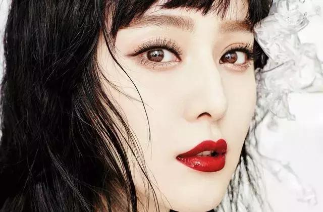 林允万元面霜,林允用11元化妆品