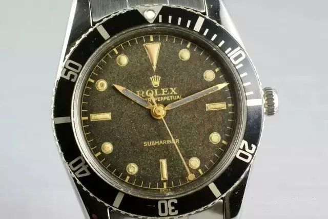 海马300和劳力士水鬼,劳力士绿水鬼价格官方价