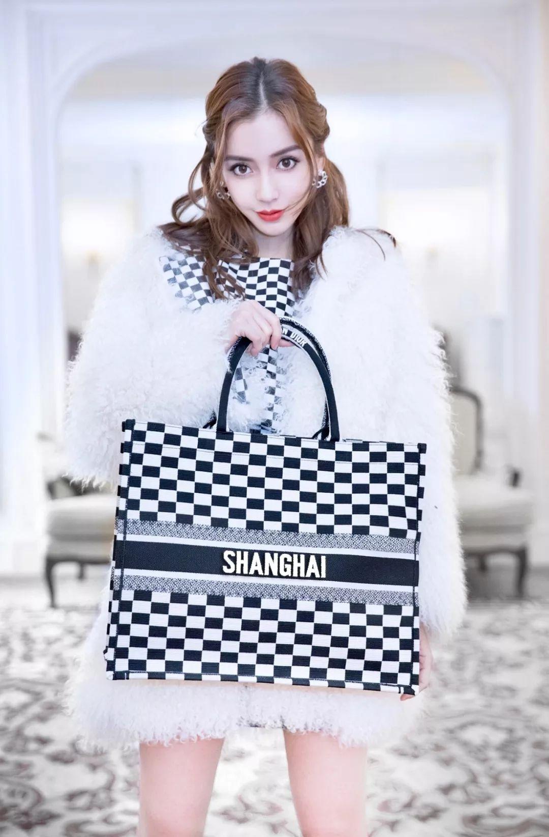 Baby钟楚曦欧阳娜娜女明星们都对它爱不释手