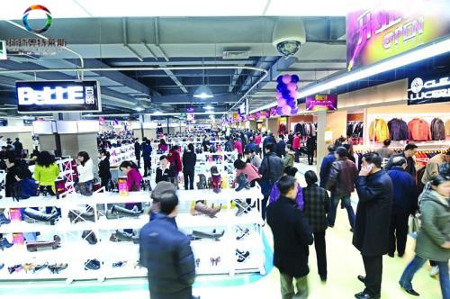 katespade官方旗舰店,mk奥莱折扣店和专柜的区别