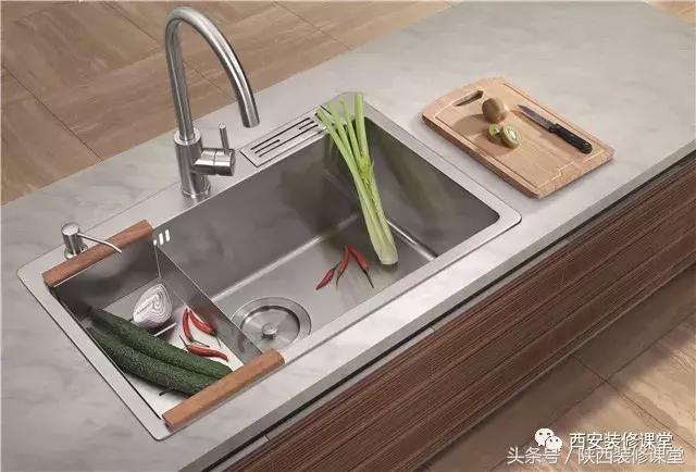 科勒厨房水槽下水安装示意图,厨房水槽龙头安装步骤视频