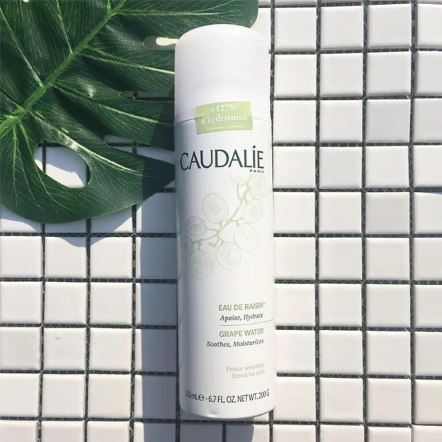 冬季最火的补水紧致保湿喷雾,2023年火爆夏季补水保湿喷雾