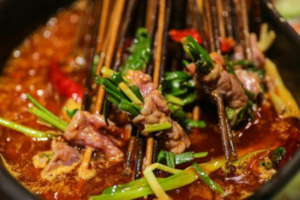 重庆麻辣创意火锅串串香,何王氏串串香重庆总店