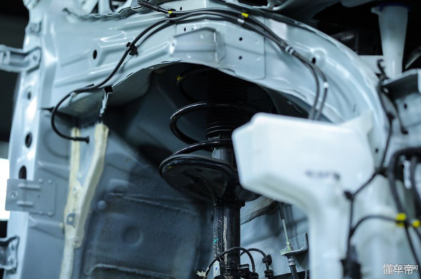 哈弗h2性能测试视频,哈弗h2怎么样优缺点