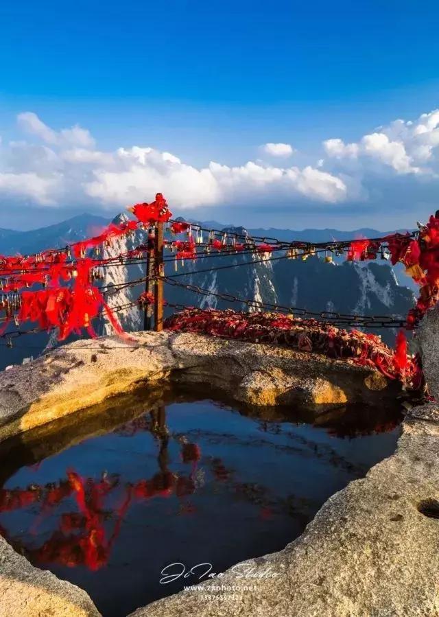 华山谜窟探迷现场,华山探幽