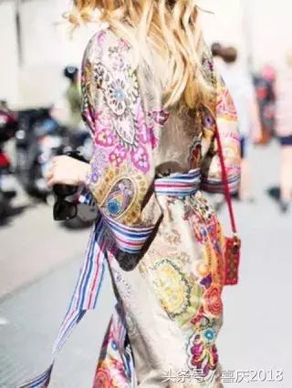目前最好的印花方法,复古印花穿搭技巧