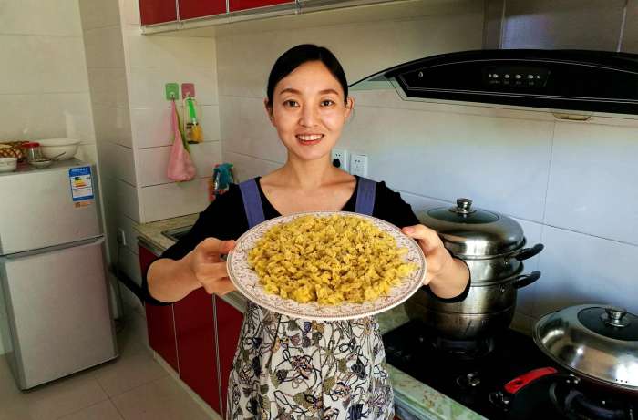 东北农村玉米面吃法视频,自从学会玉米面这个新做法