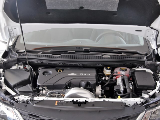 雪佛兰科鲁兹这款车值得购买吗,雪佛兰科鲁兹5万至8万新车