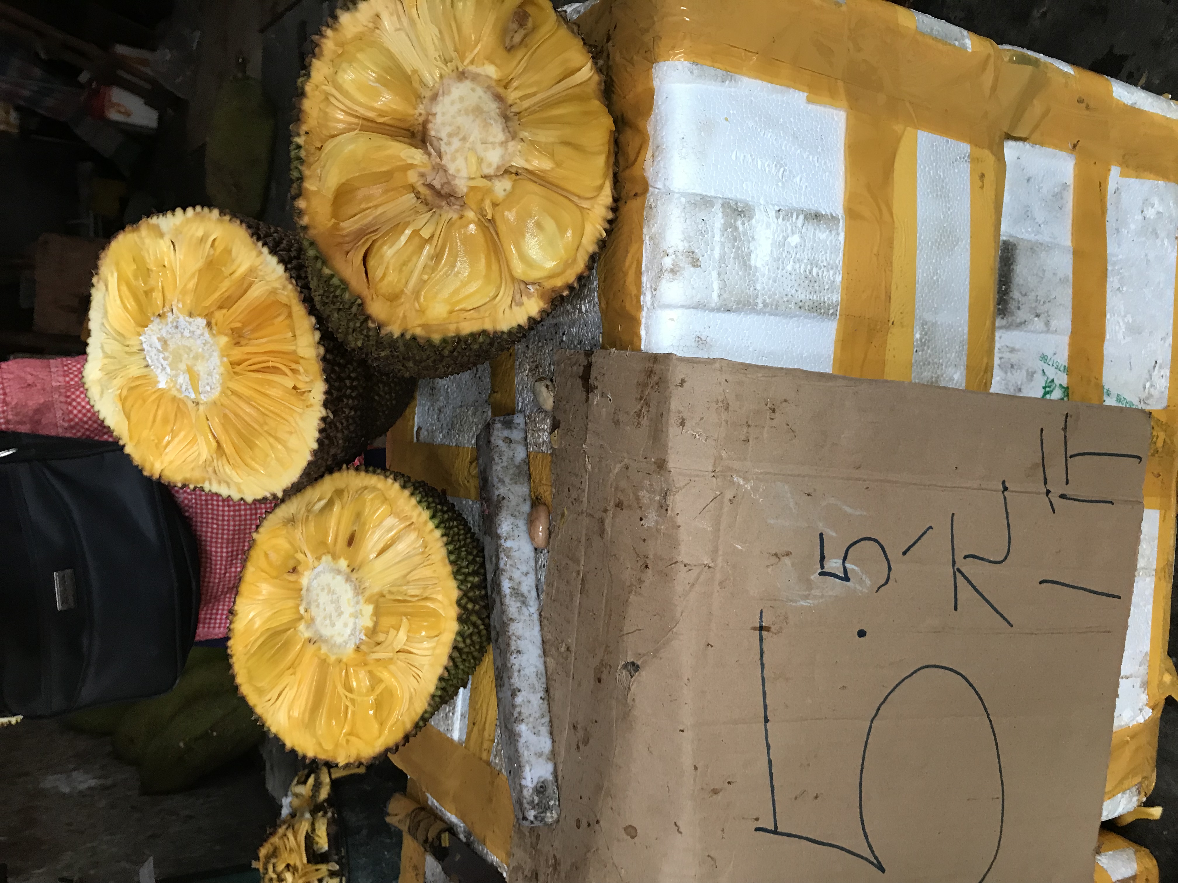 南宁金陵镇水果批发市场今日行情,南宁火车站水果批发市场在哪里