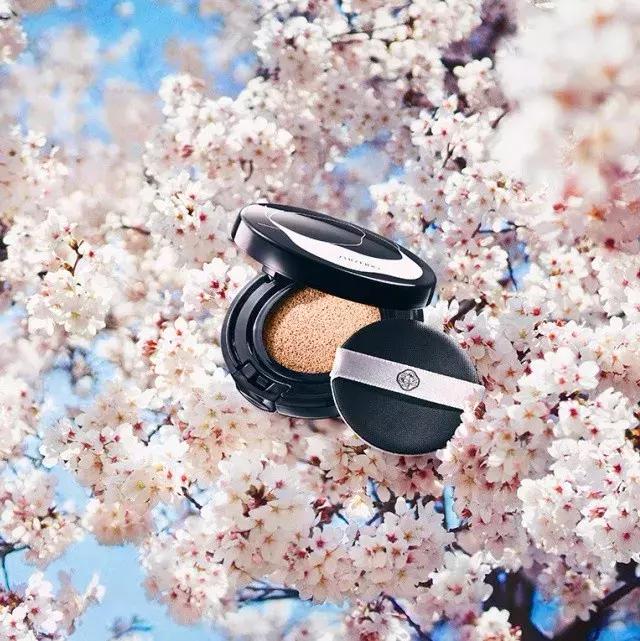 空壳子卖到天价,这就是大牌的新套路!