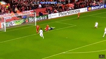 是他让我明白：满脸雀斑的男人也可以这么帅！