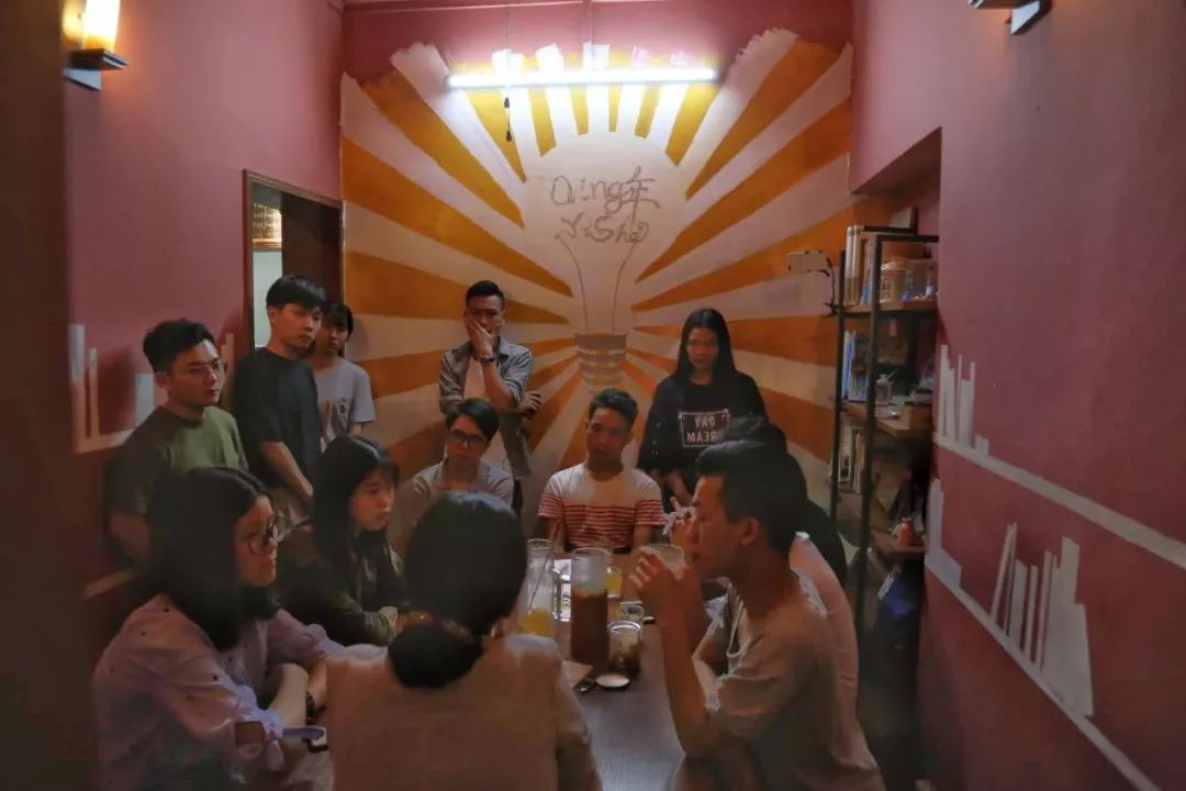 2018真人图书江门-青年壹舍丨现在的你怀念过去以前的你憧憬未来