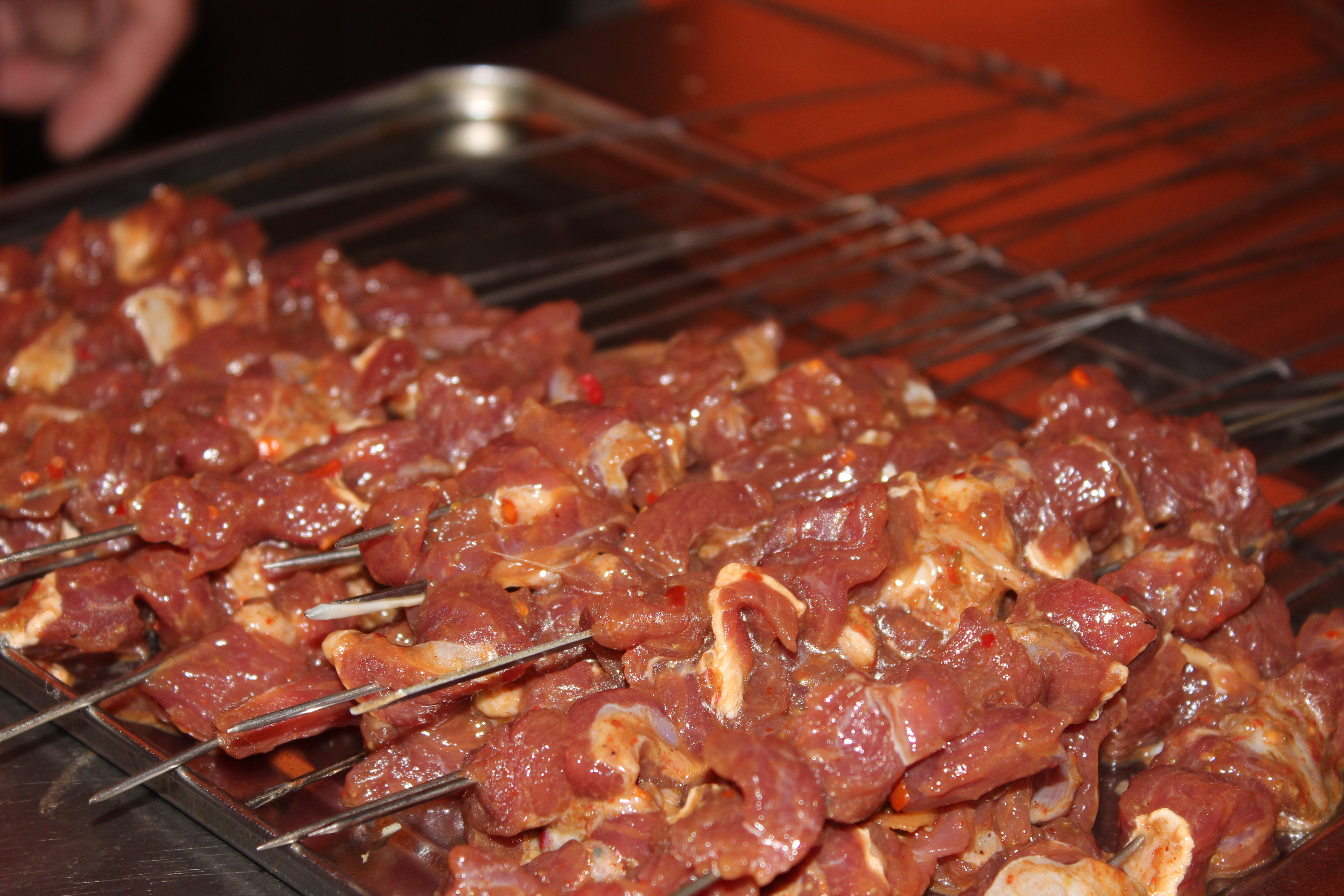 西安汇集美食攻略,西安美食汇小吃排骨面