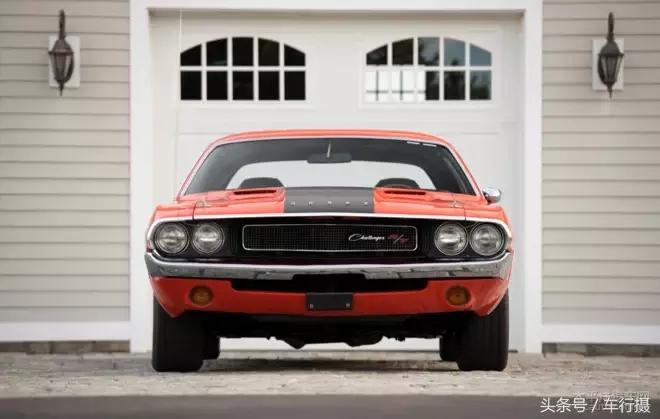 道奇挑战者新款旧款对比,道奇挑战者怀旧款有什么亮点