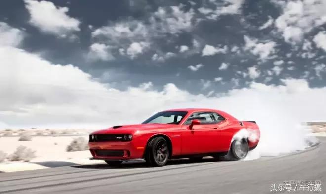 道奇挑战者新款旧款对比,道奇挑战者怀旧款有什么亮点