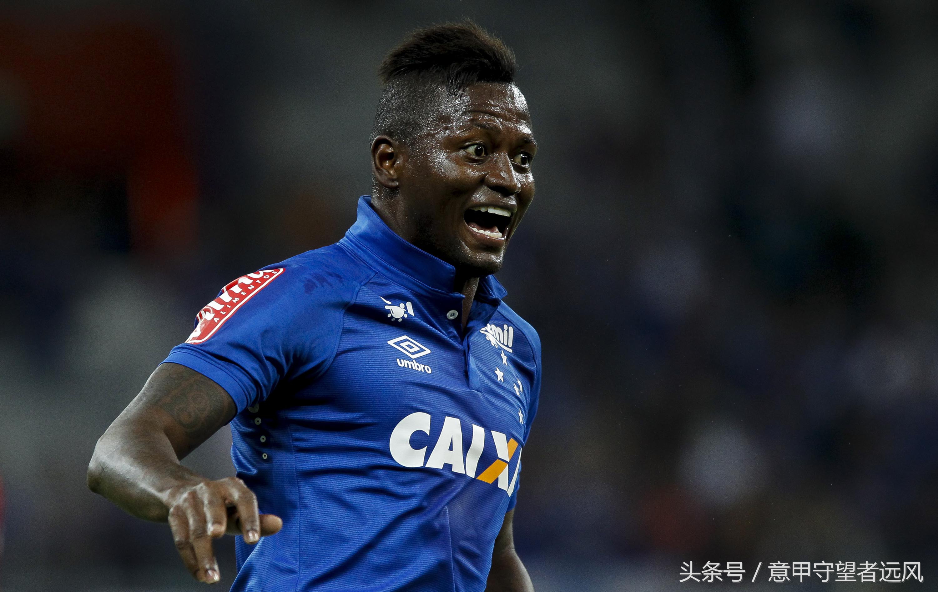 巴甲射门被队友抢,巴甲圣保罗绝杀