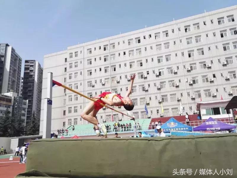 载誉而归！榆林学院获陕西省第四十届大学生田径运动会团体第三