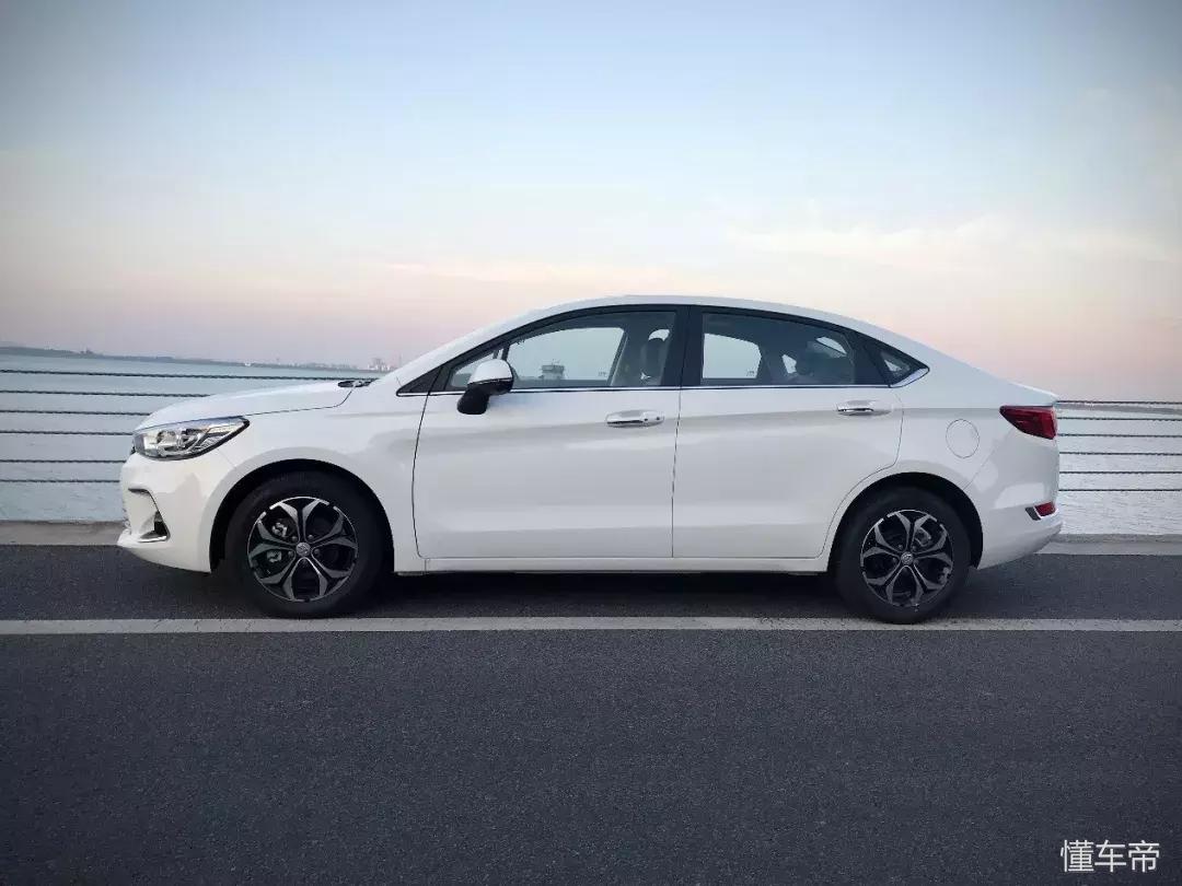 昌河a6深度测评,北汽昌河a62018自动挡