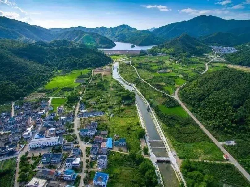 空中玻璃栈道真实感受,浙江玻璃栈道推荐