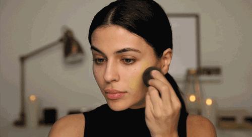 bb霜容易蹭掉怎么办,bb霜弄到白色衣服怎么洗掉