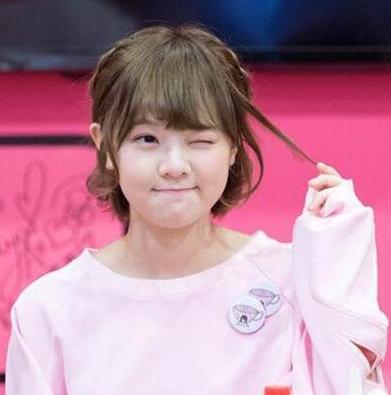 世界杯在即，傻白甜来主持足球？开什么玩笑！