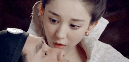 古力娜扎美少女战士一键变脸,江疏影和古力娜扎变脸