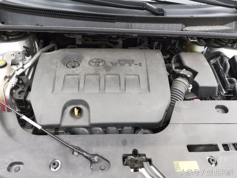 丰田最冷门的二手车,丰田逸致2011款2.0高配版