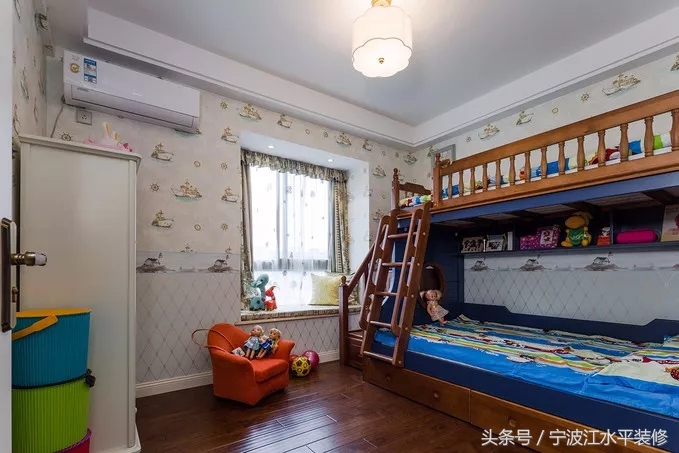 儿童两层床怎么选,两个孩子双人床怎么选