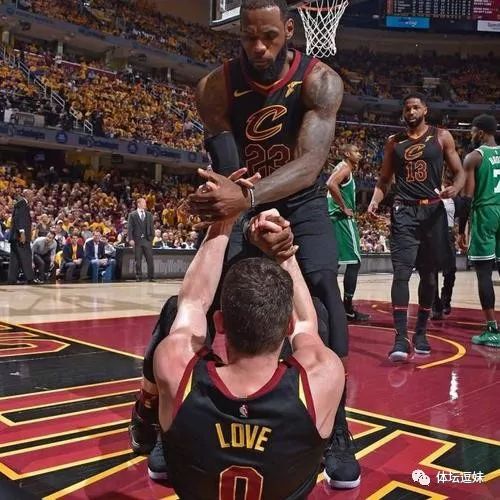 脏话？不存在的！库里：求生欲促使我进步