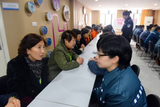 「微信创作大赛」*访信**员=邮递员？女子监狱*访信**工作的那些人、那些事告诉你不一样的答案！