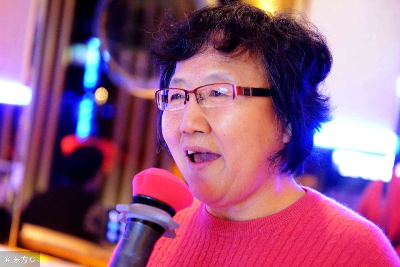 ktv如何唱歌好听技巧,ktv怎么唱歌好听简单技巧