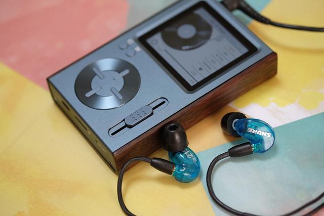 舒尔se215沙沙沙声音,舒尔se215新款老款评测