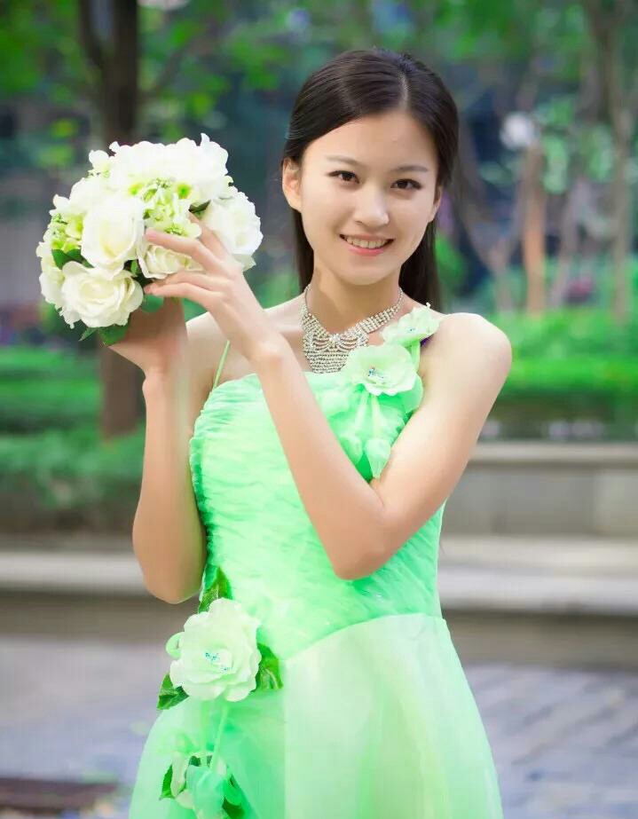 深夜微信摇一摇打招呼,半夜摇一摇女人啥心态