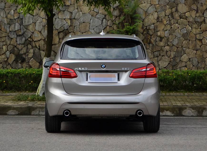 新款宝马2系到底怎么样,宝马2系驾驶