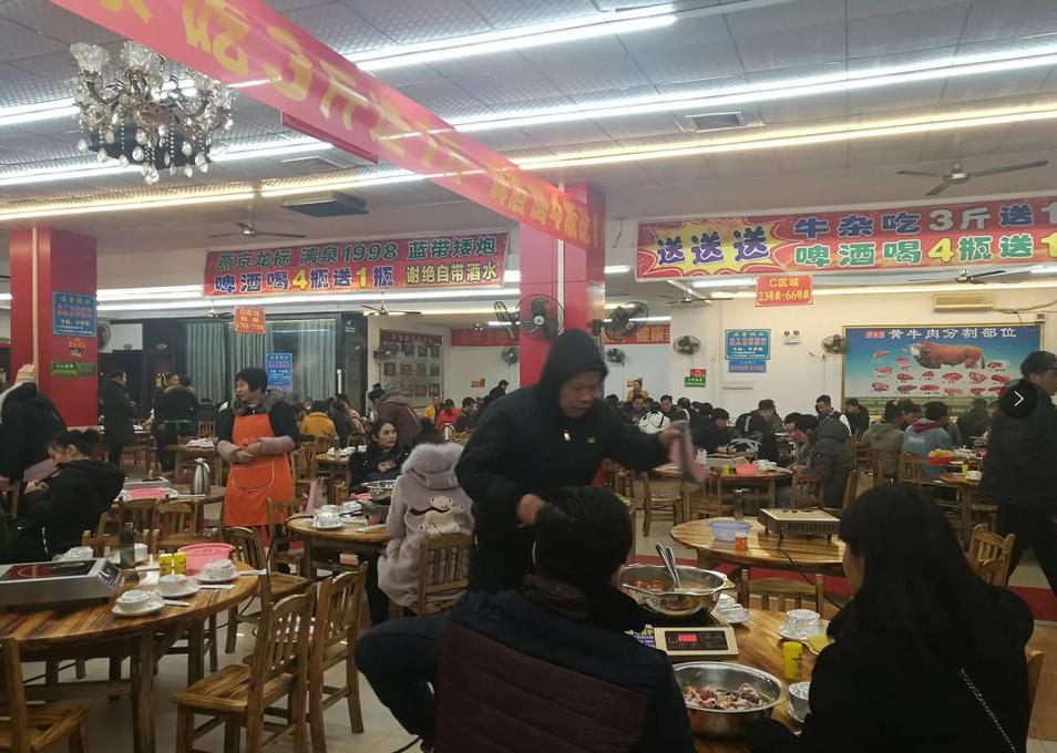 柳州必吃餐厅排行榜前十,柳州市适合10-15人聚会的餐厅团购