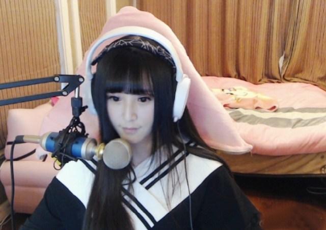 绝地求生：吃鸡无妹子？网络最美五大吃鸡妹子，你最喜欢那位？