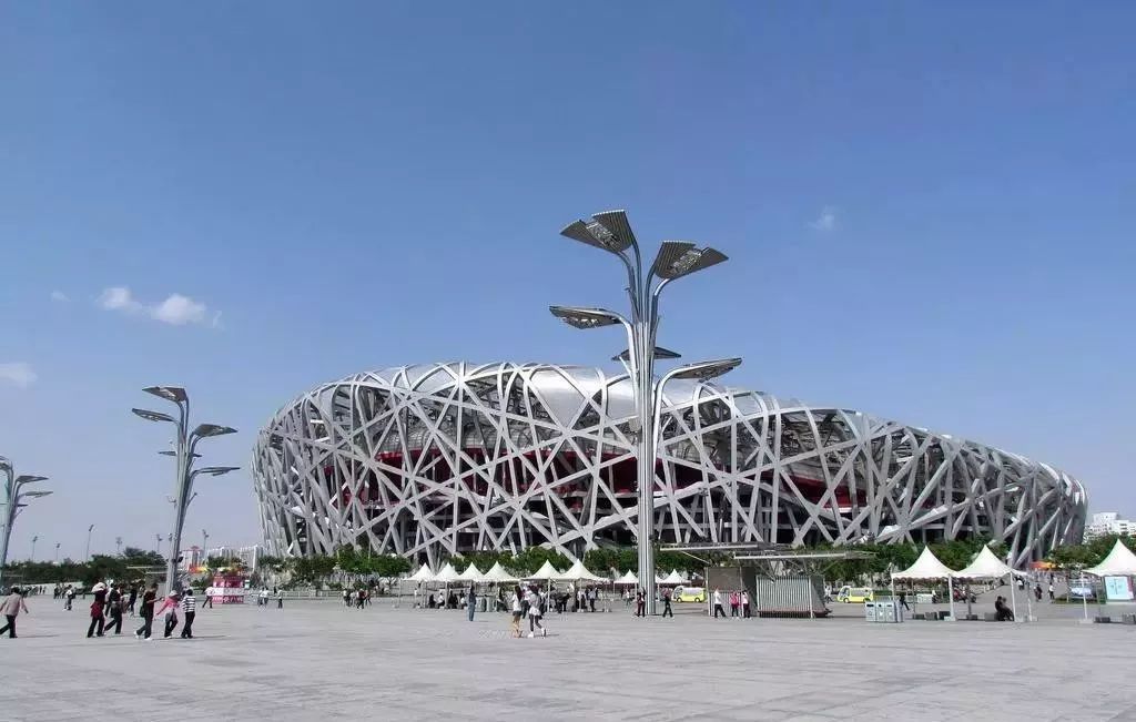 鸟巢谁设计的建筑,鸟巢谁设计建造的