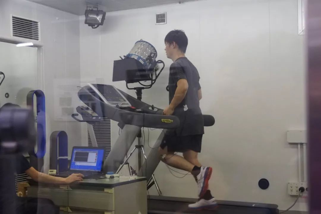 亚瑟士gel-kayano25代测评,gel-kayano25评测